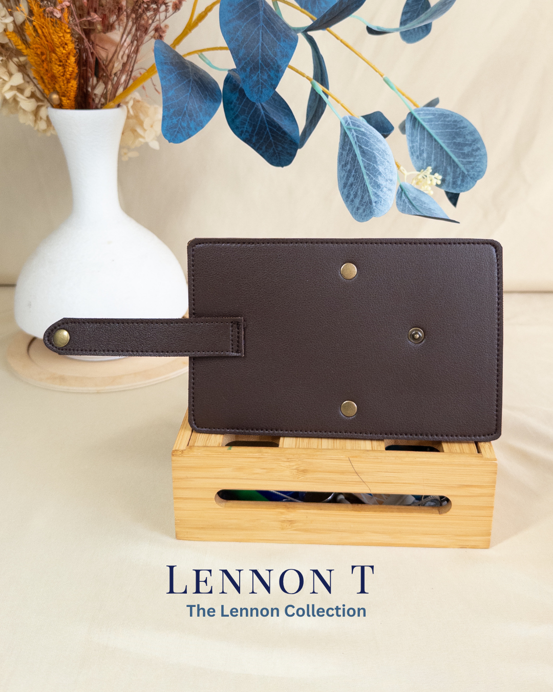 Lennon T