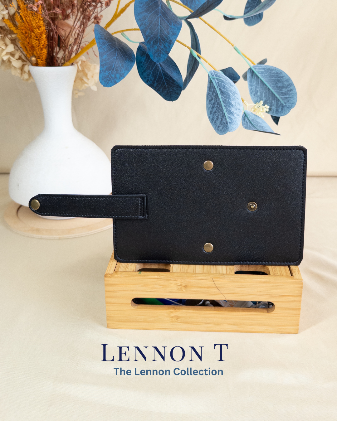 Lennon T